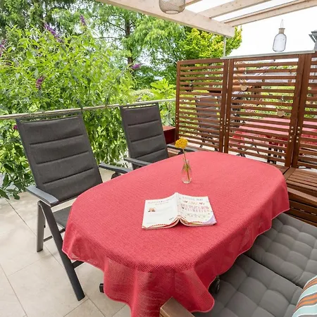 Appartement Im Garten - Haus Daniela *